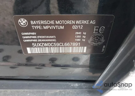 2012 BMW X5 xDrive35D z USA, uszkodzony, nr VIN 5UXZW0C59CL667891